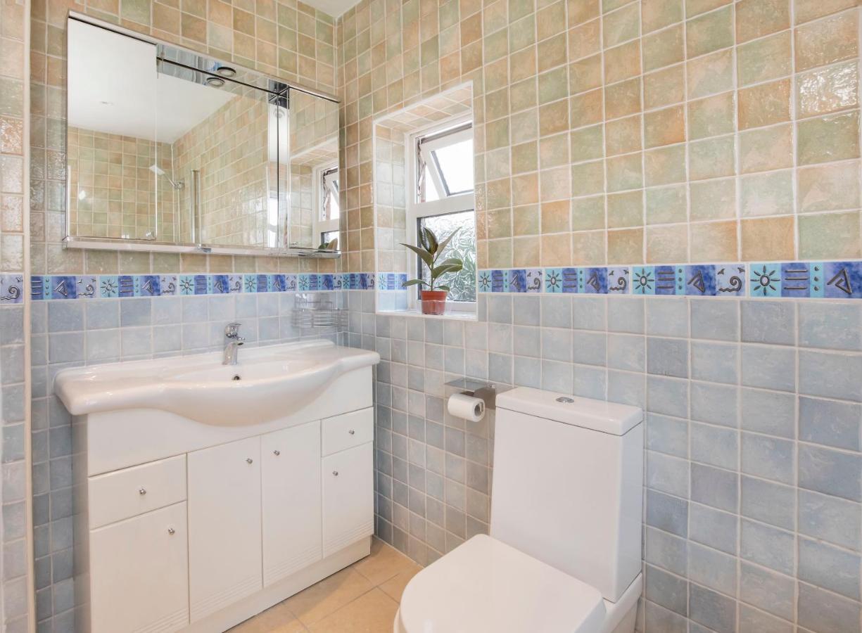 Five Bedroom Holiday House York Centre - Peace House - 56 Sycamore Terrace エクステリア 写真